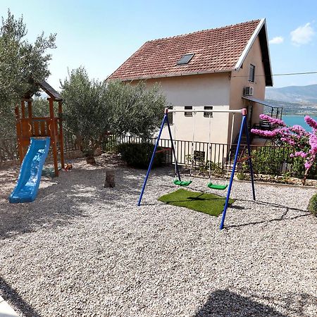 Apartments Mandaric Trogir Buitenkant foto