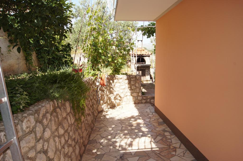 Apartments Mandaric Trogir Buitenkant foto