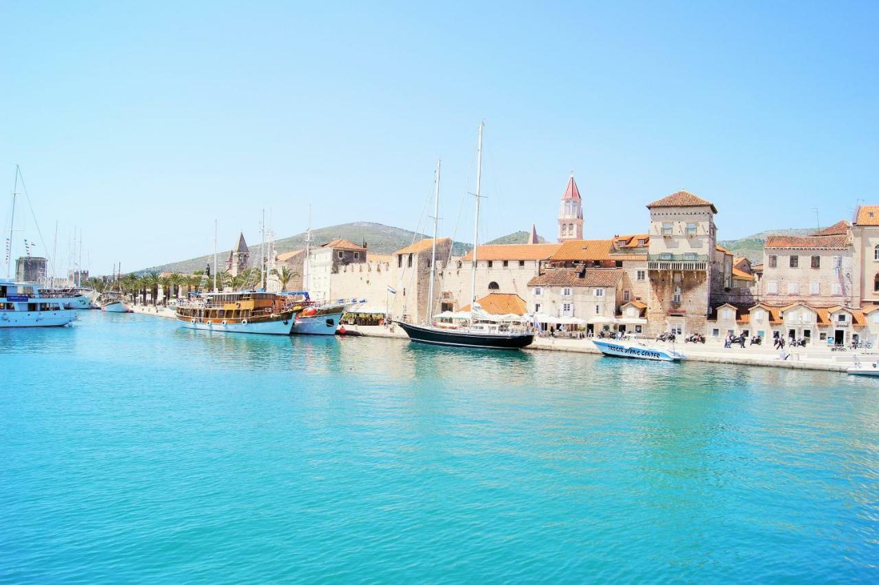 Apartments Mandaric Trogir Buitenkant foto